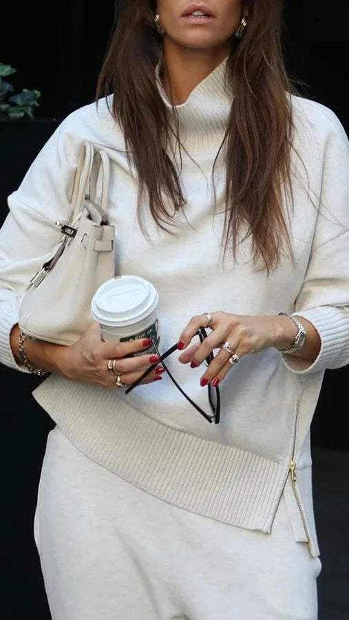 Modes augstas kakla ikdienas apģērbs