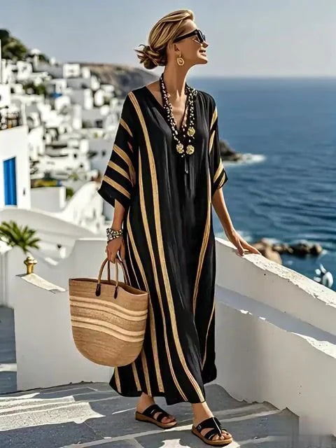 Sieviešu kleita ar kontrastējošām lentēm