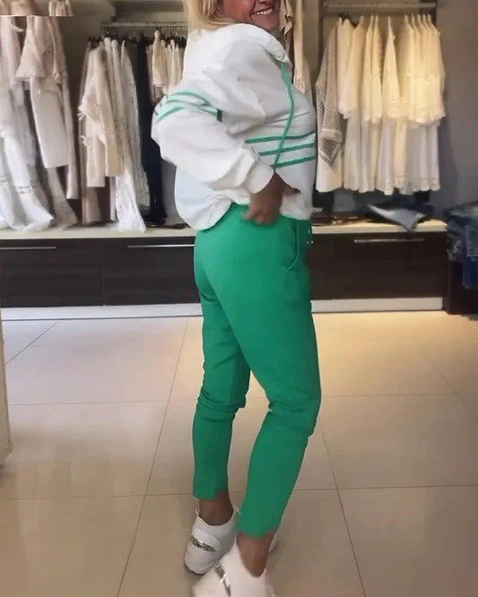 Divu daļu komplekts ar svītrotu augšu