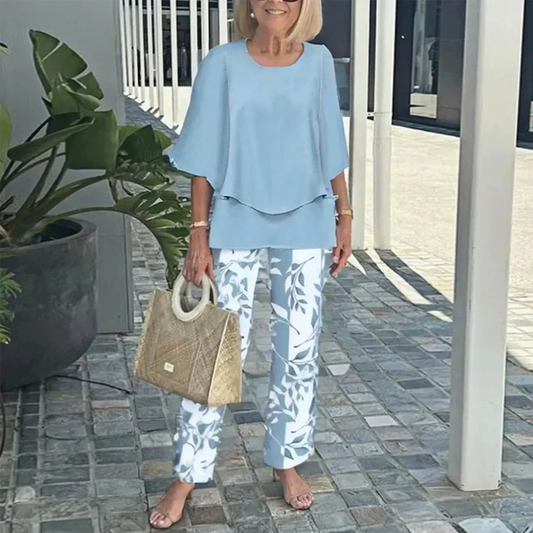 Sieviešu rakstainu bikšu un blūzes komplekts