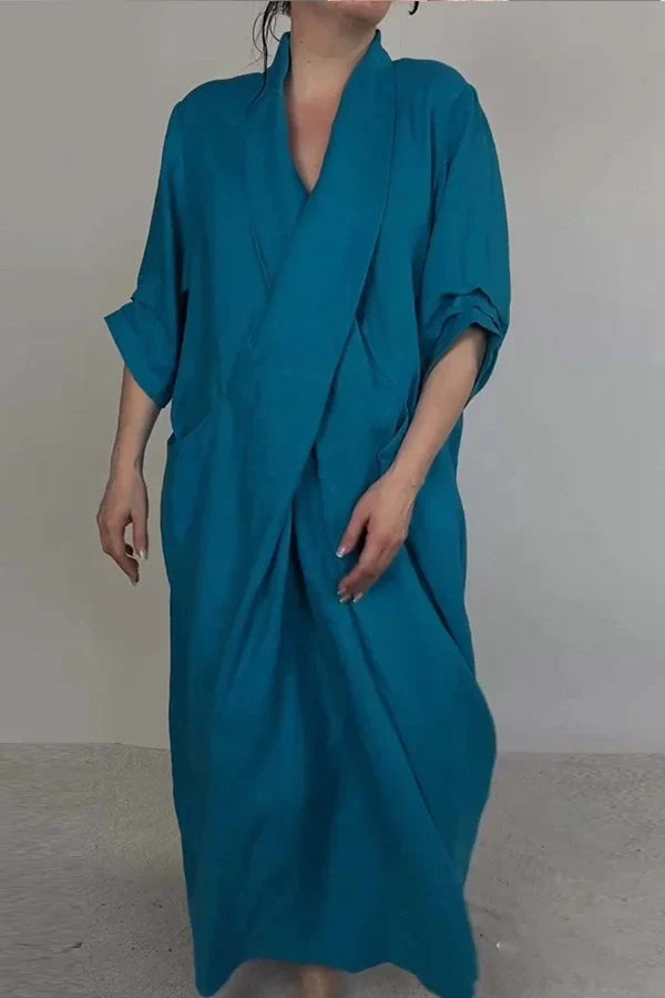 Brīva kritiena kokvilnas-linu kleita