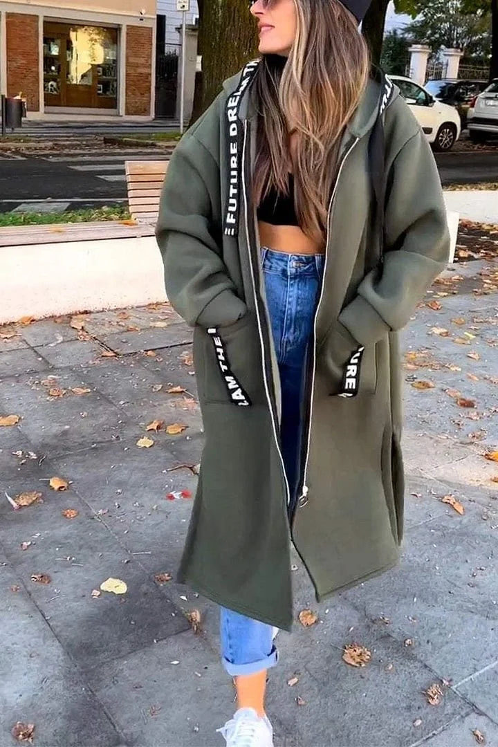 Sievišķīgs garš kardigāns ar kapuci