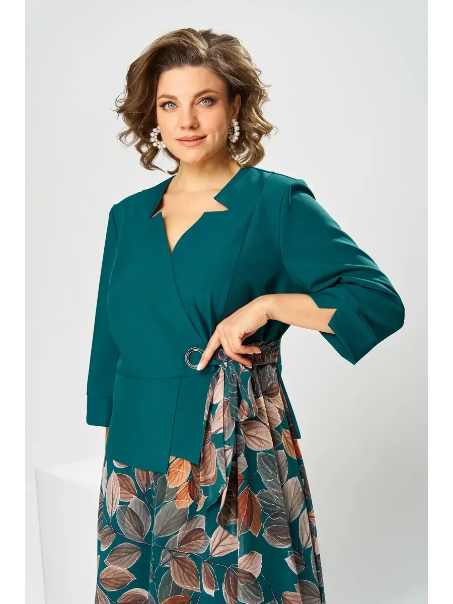 Eleganta, ekskluzīva kleita