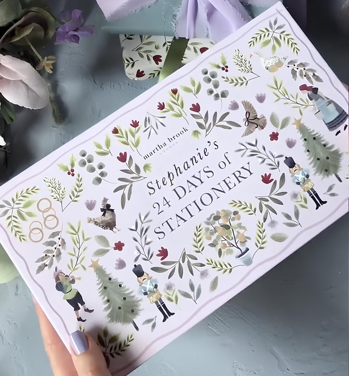 24 dienu rakstisko palīglīdzekļu Ziemassvētku kalendārs