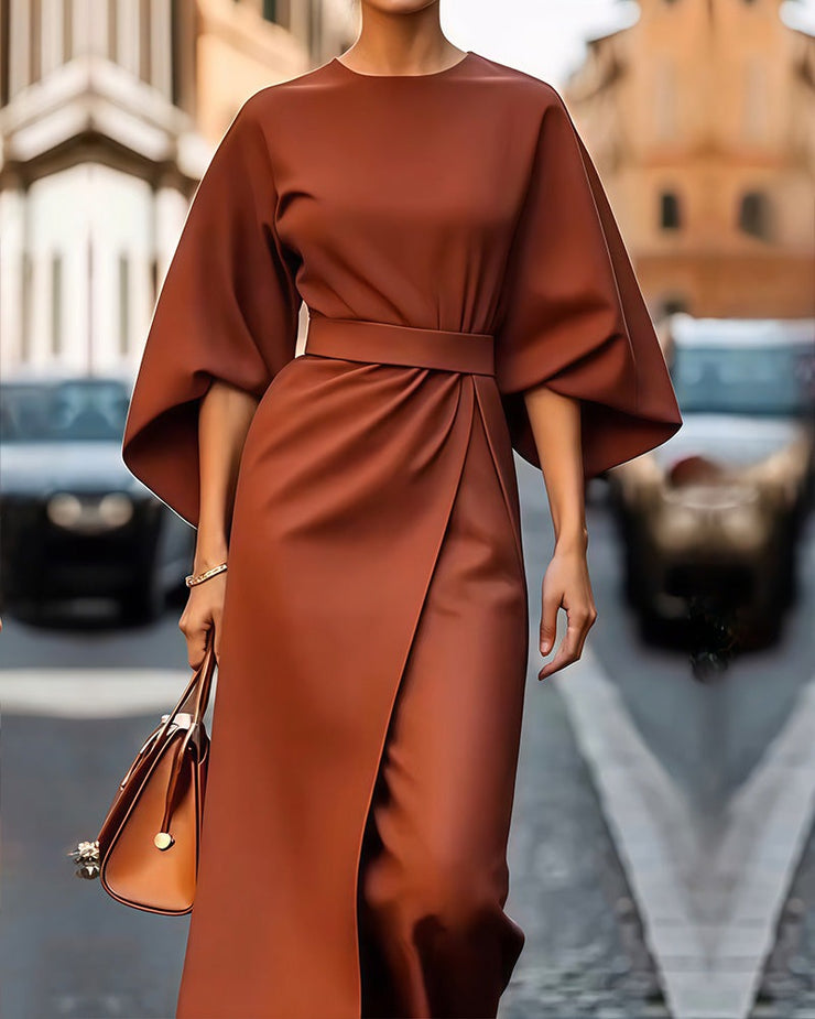 Eleganta sieviešu kleita