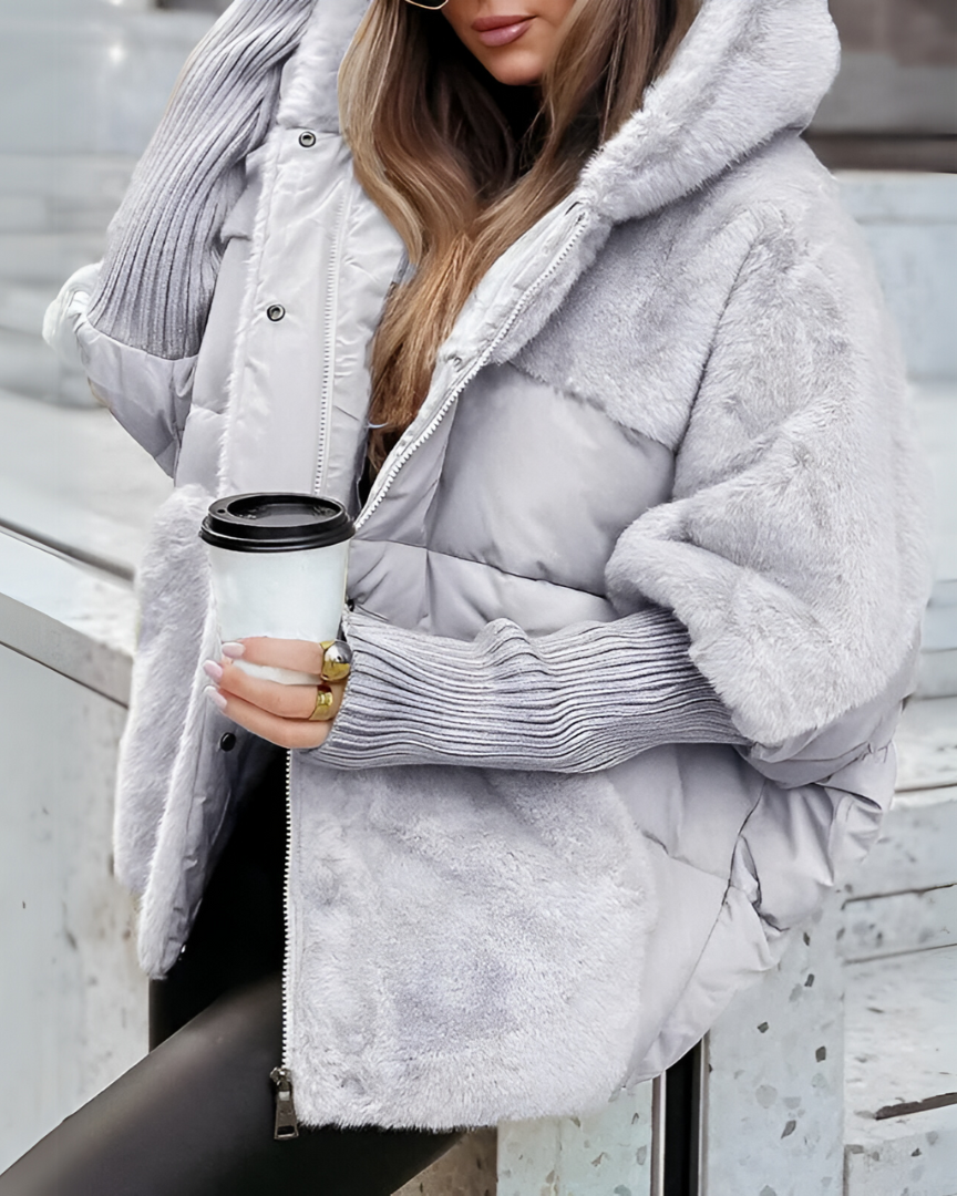 Sieviešu mēteļi ar kažokādu