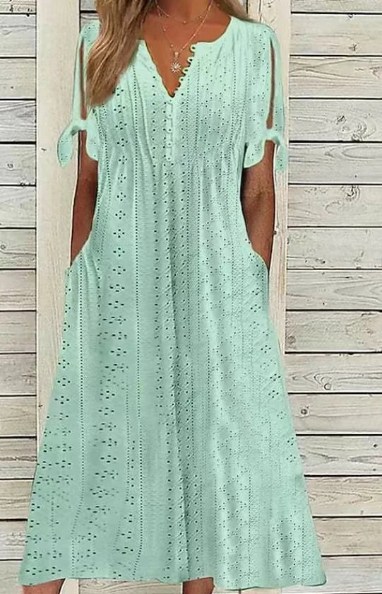 Augstas kvalitātes eleganta kleita