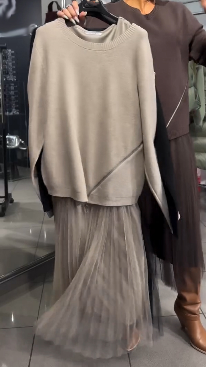 Ekskluzīvs ērts viengabala komplekts sievietēm