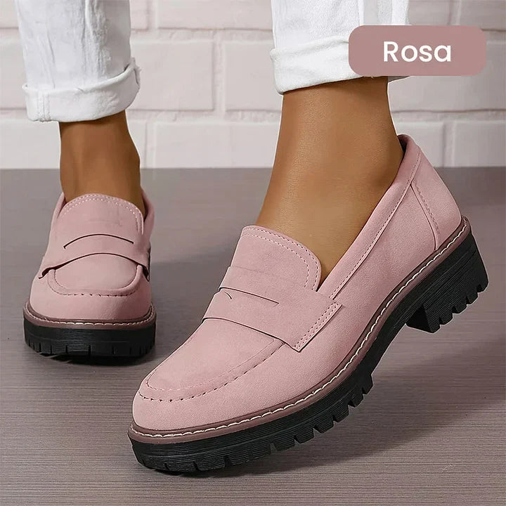 Ērti sieviešu rudens mokasīni