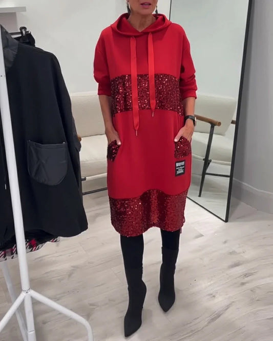 Ērta, modes kleita ar kapuci