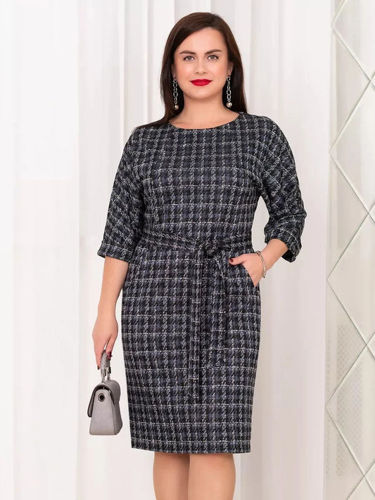 Eleganta un burvīga kleita lielos izmēros