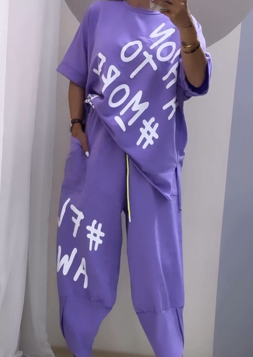 Stilīgs divdaļīgs uzvalks