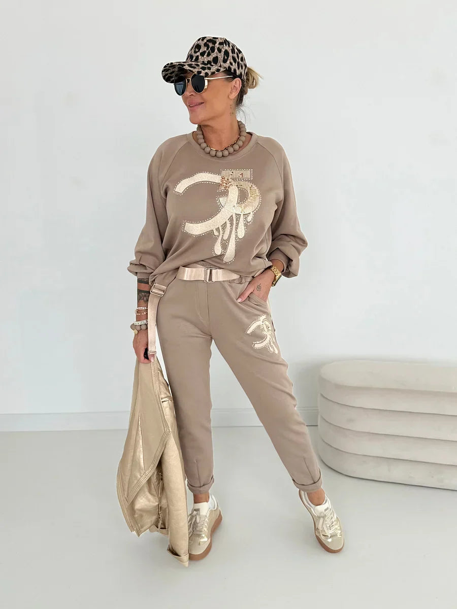 Divdaļīgs brīvā laika treniņtērps