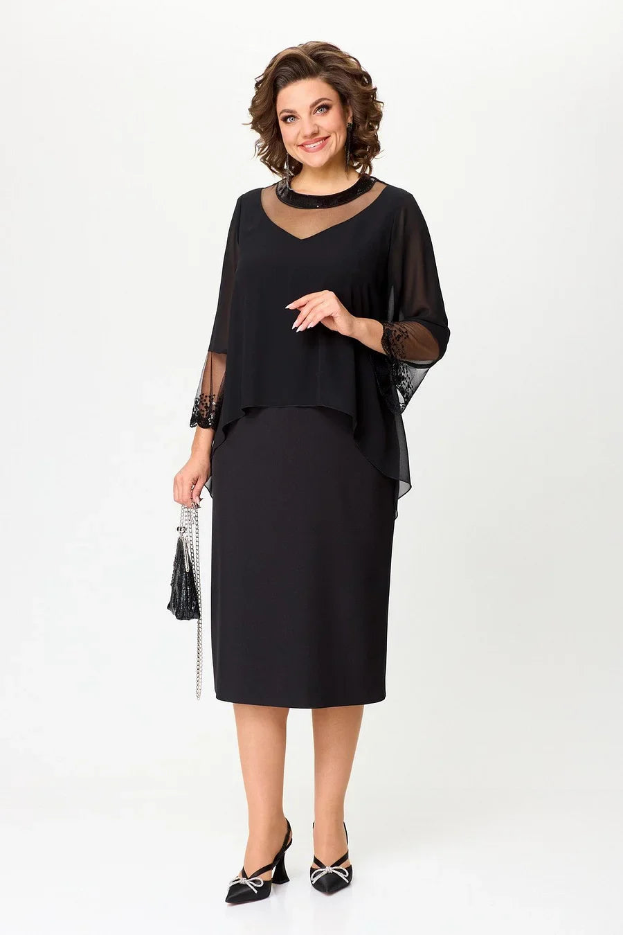 Melna, krāšņa un eleganta kleita