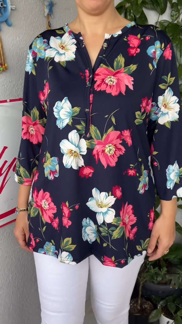 Blūze ar stilīgu rakstu