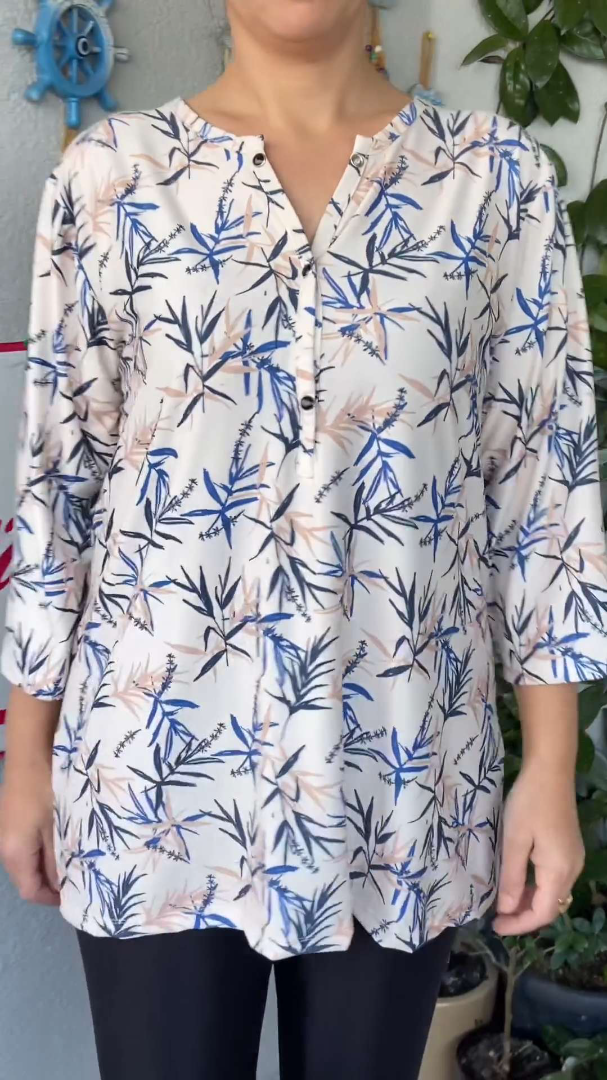 Blūze ar stilīgu rakstu