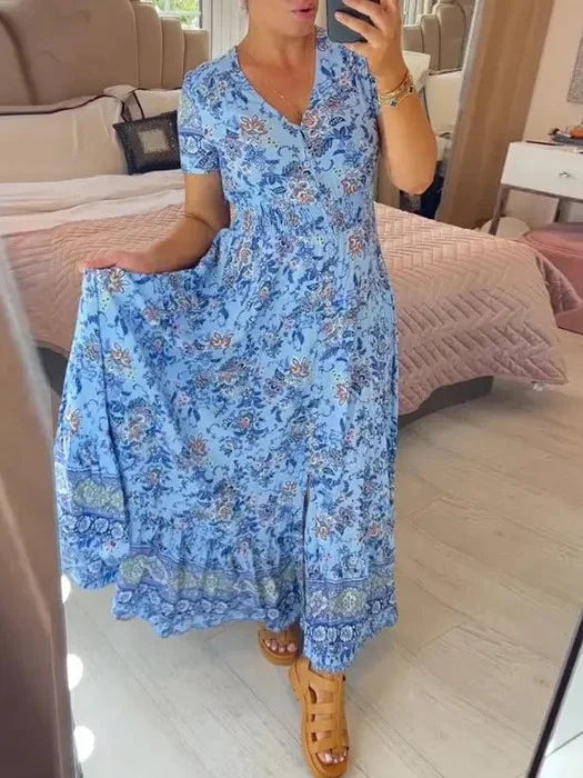 Brīva kleita ar ziedu apdruku