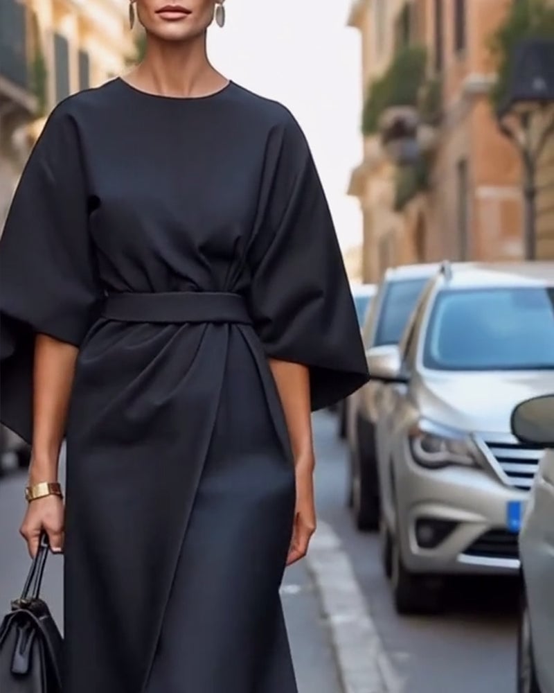 Eleganta sieviešu kleita