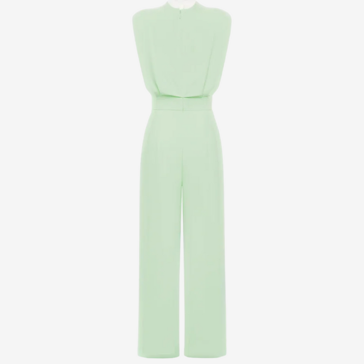 Elegants, ērts apģērbs sievietēm