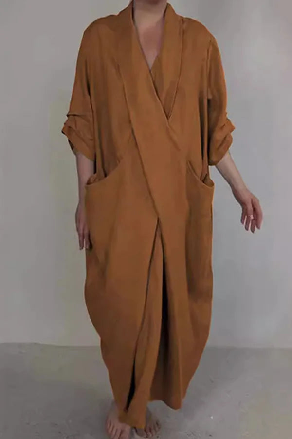 Brīva kritiena kokvilnas-linu kleita