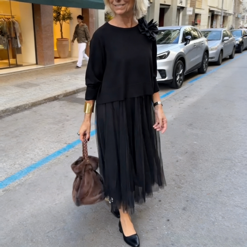 Sieviešu tīklveida kleita