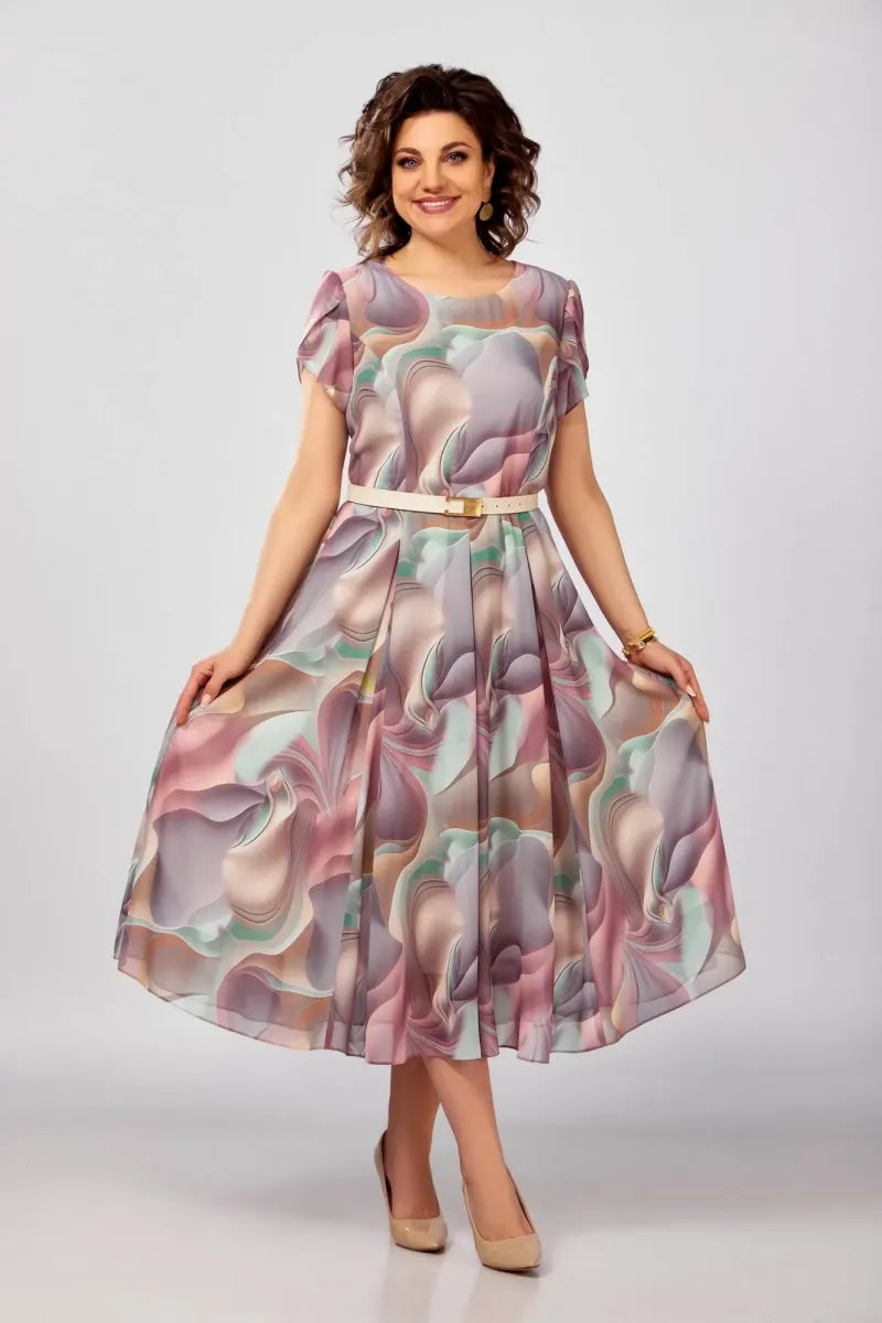 Jauna eleganta augstas kvalitātes kleita