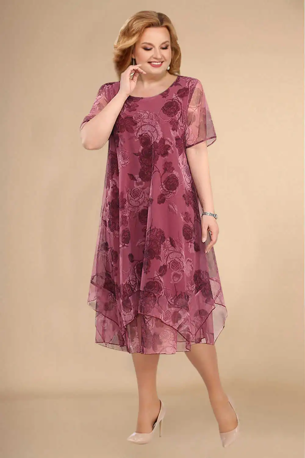 Liela izmēra vasaras kleita