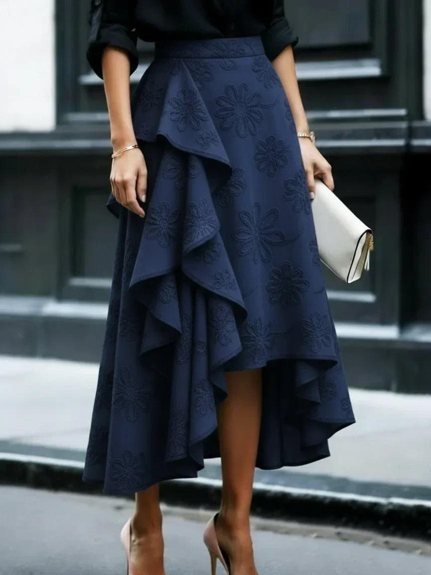 Eleganti svārki ar volāniem