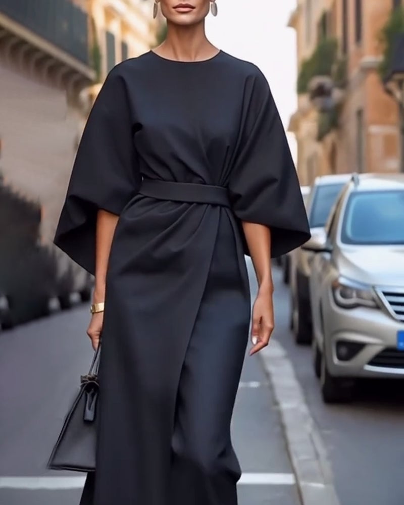 Eleganta sieviešu kleita