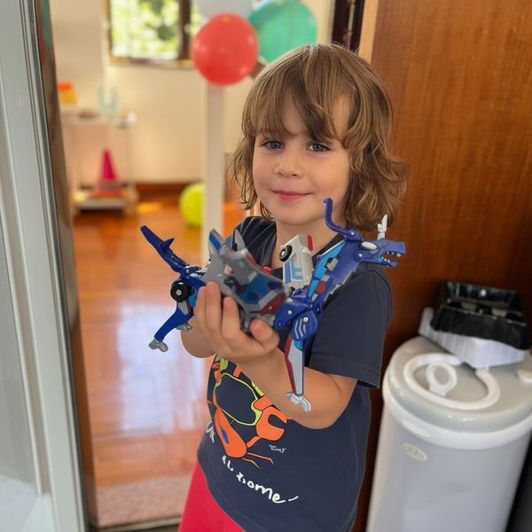 Transformer 2 in 1: dinozaurs un sacīkšu auto bērniem