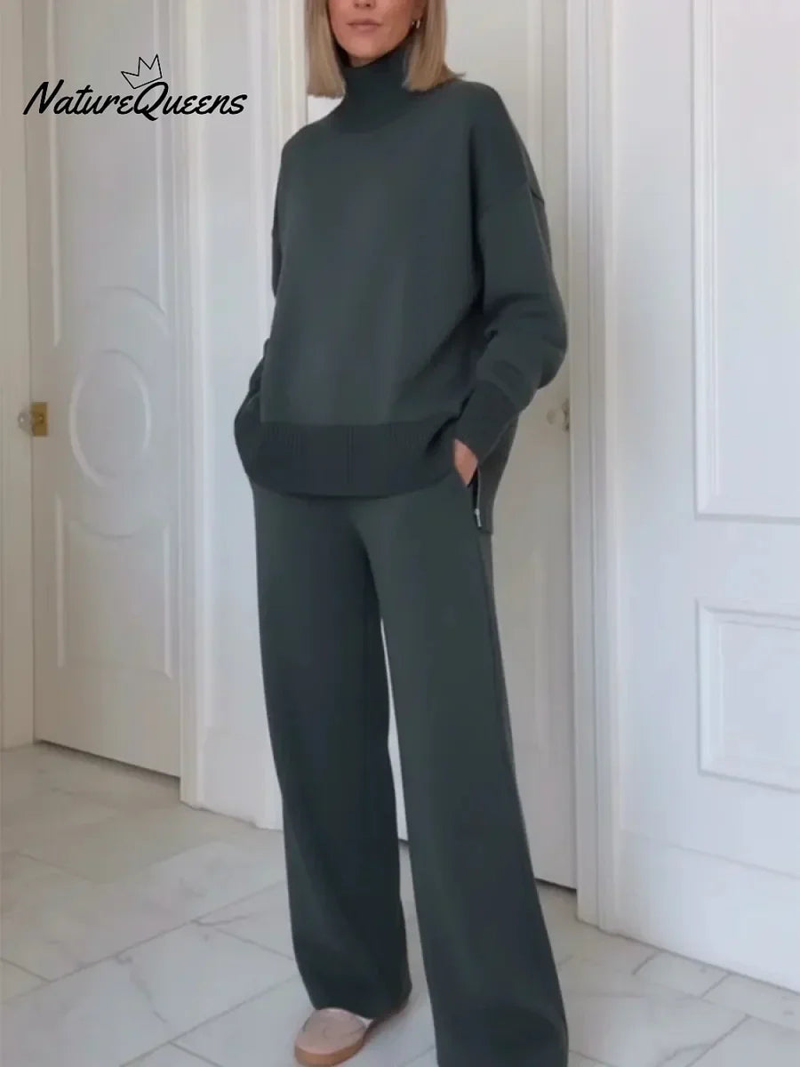 Divdaļīgs komplekts ar stāvapkakli