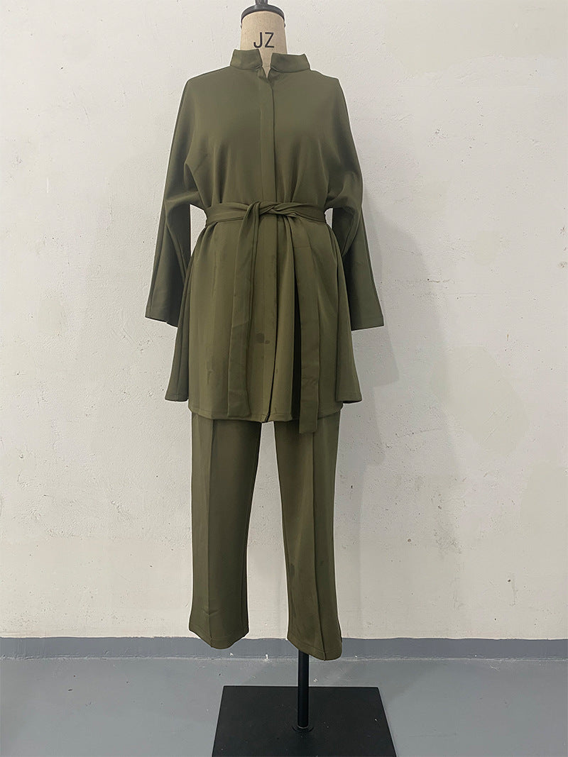 Elegants uzvalks sievietēm