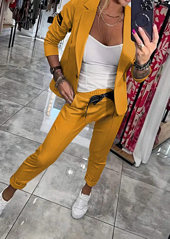 Rudens žakete un bikšu kostīms