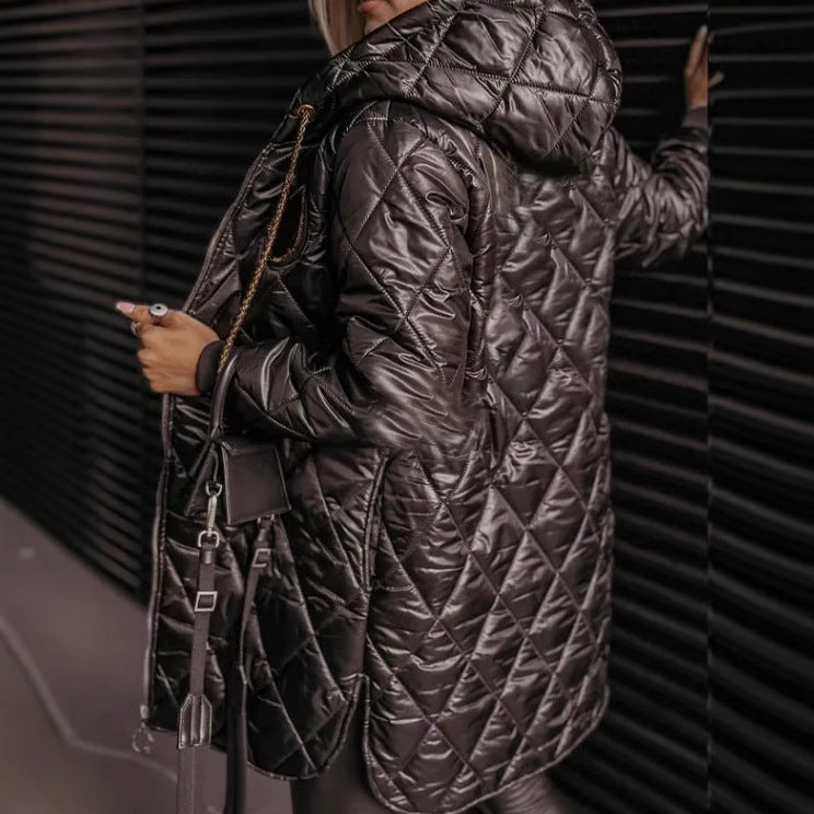 Stilīga jaka ar kapuci