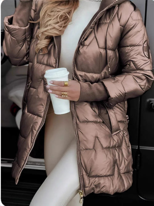 Silta jaka ar kapuci sievietēm