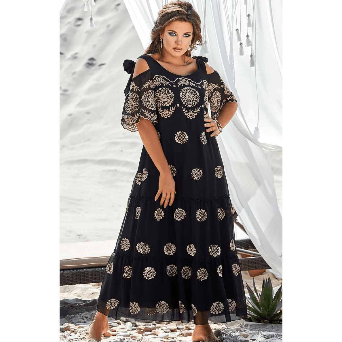 Brīva kleita ar rakstu