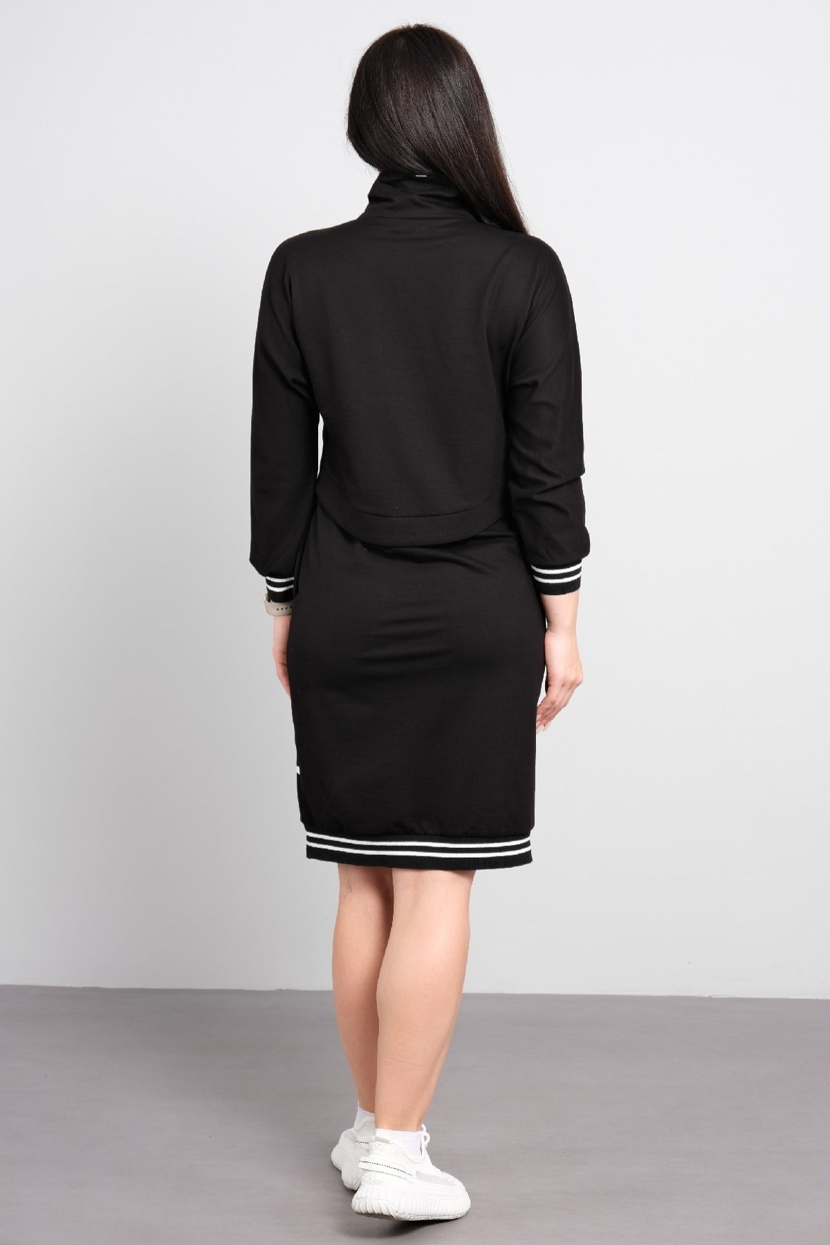 Rudens stilīga kleita ar rāvējslēdzēju