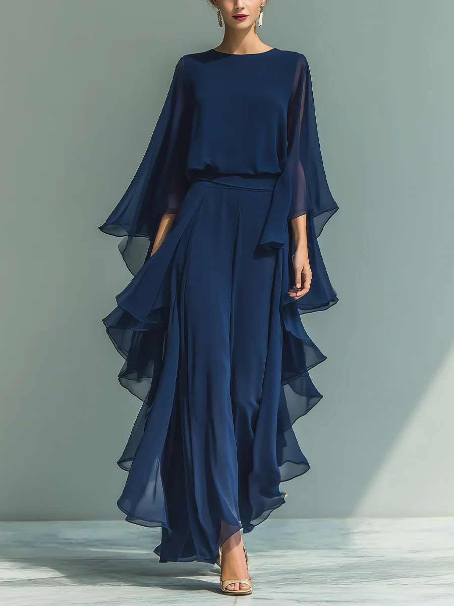 Elegants komplekts ar volāniem