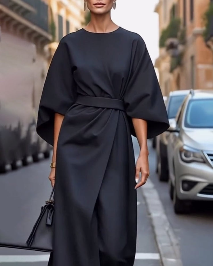 Eleganta sieviešu kleita