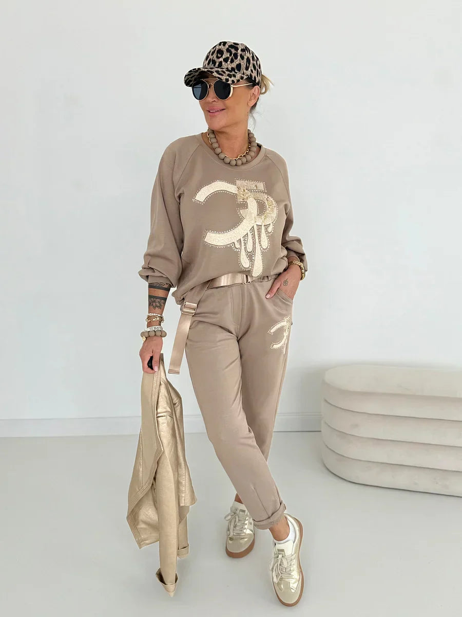 Divdaļīgs brīvā laika treniņtērps