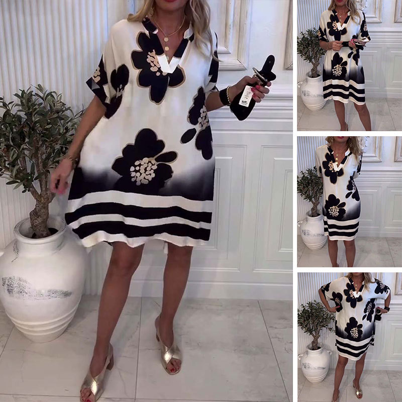 Brīva kleita ar ziediem