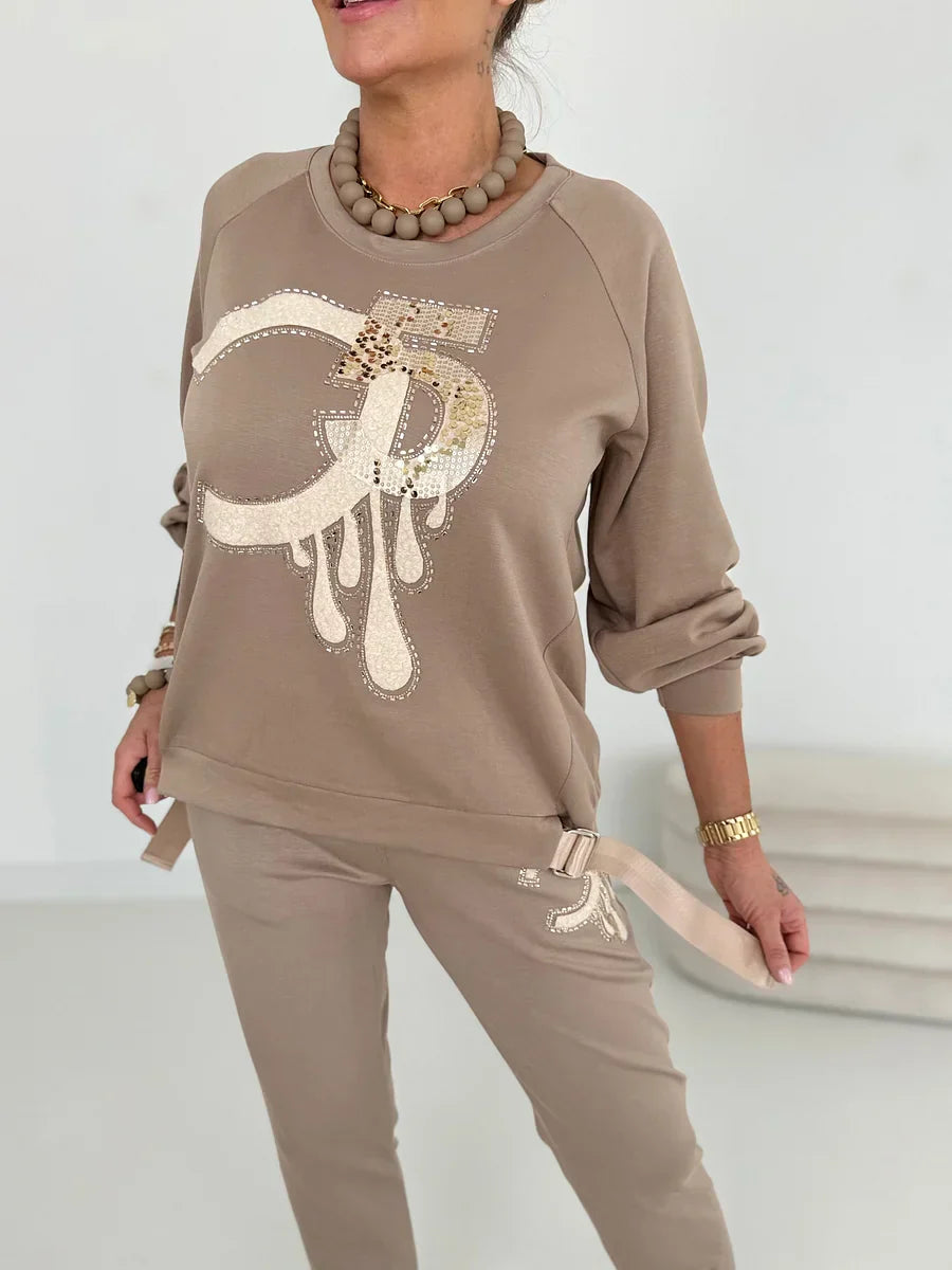 Divdaļīgs brīvā laika treniņtērps