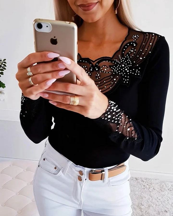 Sieviešu plānas, volāniem rotātas blūzes