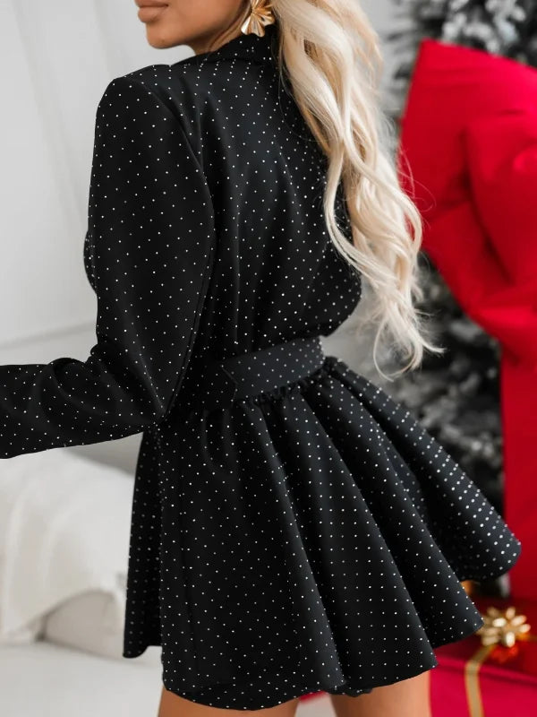 Žaketes kleita ar jostu