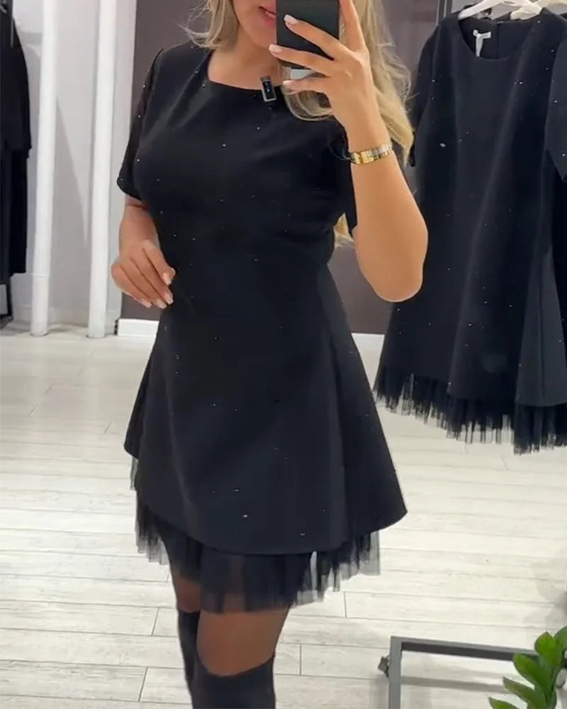 Eleganta kleita ar rotājumiem