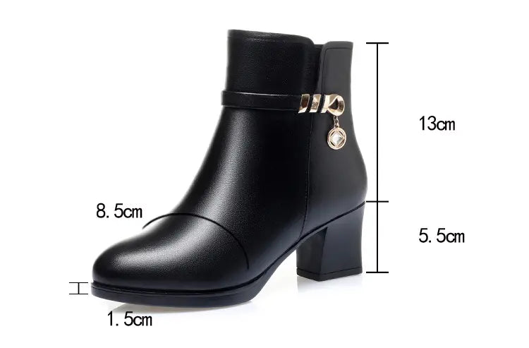 Ziemas zābaki sievietēm