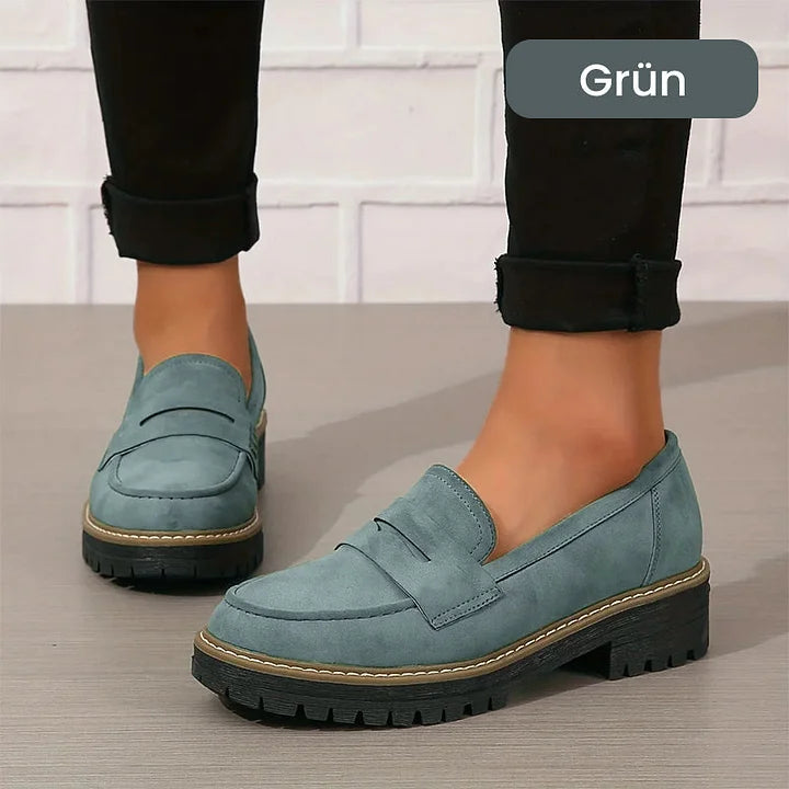 Ērti sieviešu rudens mokasīni