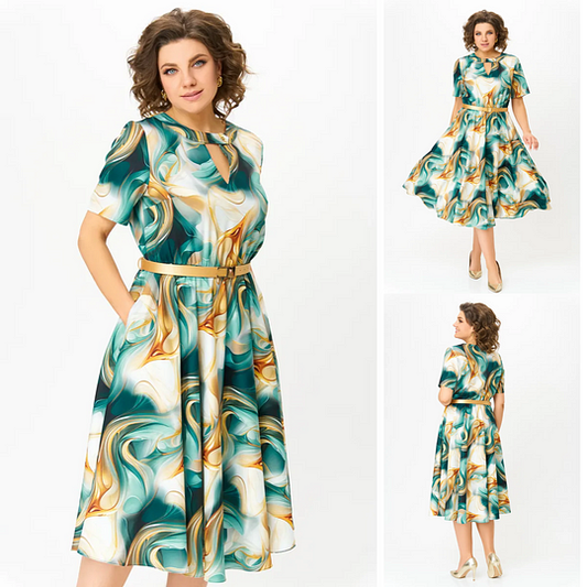 Brīva, gaiša sieviešu kleita