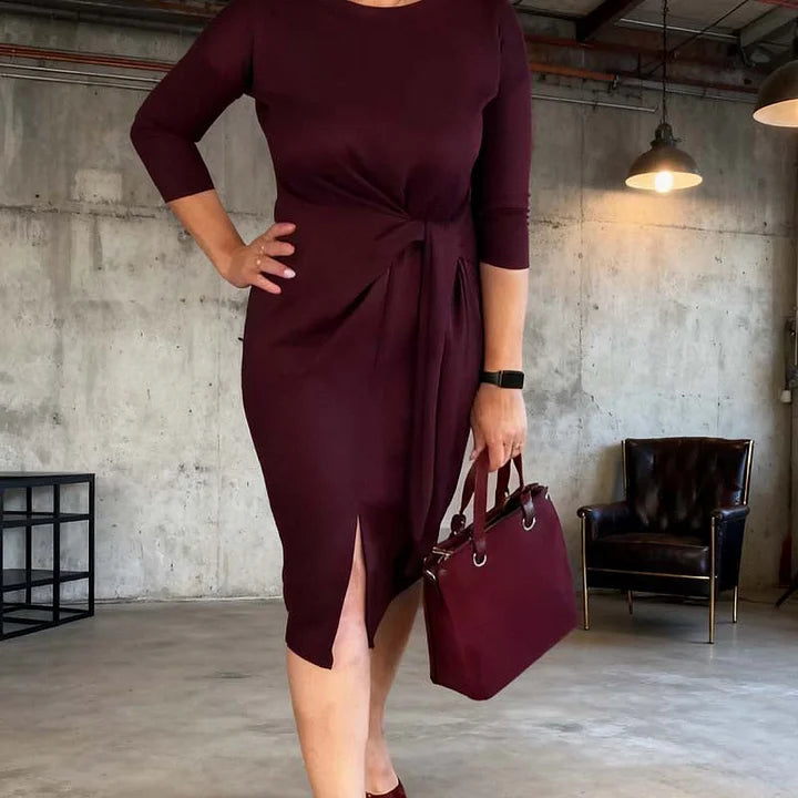 Eleganta midi kleita ar šķēlumu