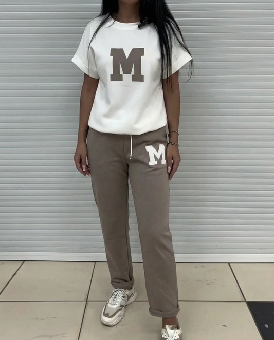 Brīvā laika komplekts modernām sievietēm